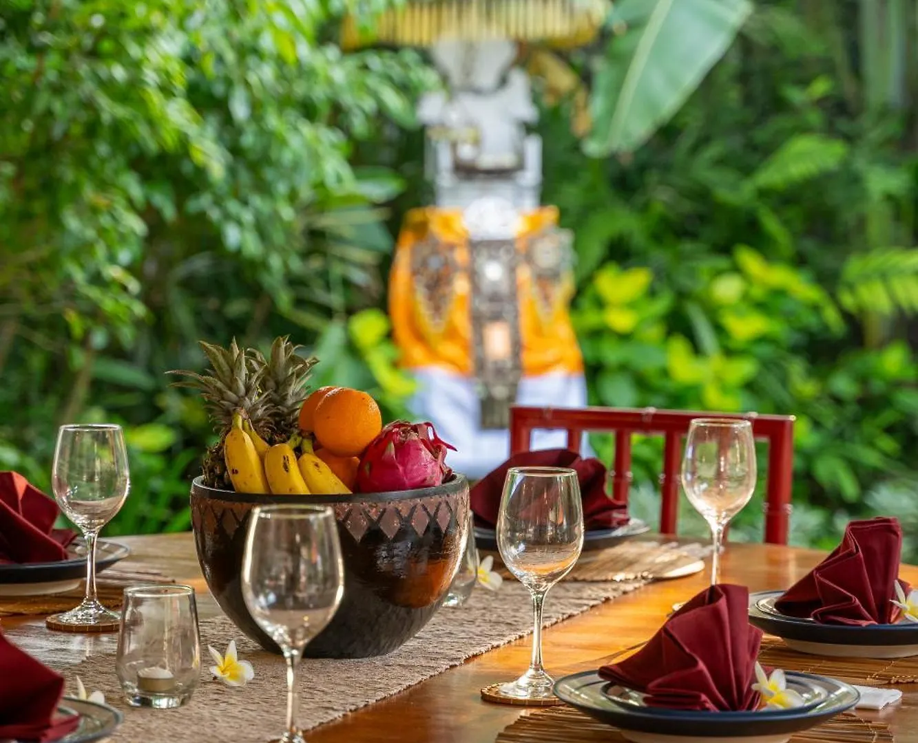 Tropical Oasis Of Calm In The Heart Of Seminyak, 4Br Villa Luisha 0*,