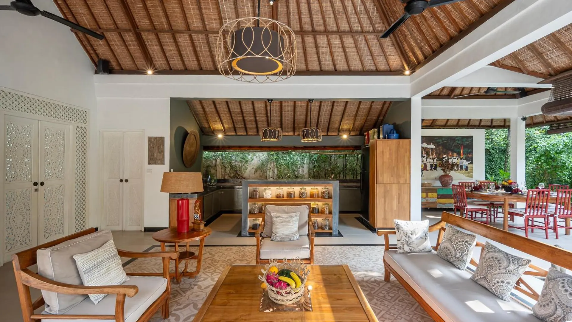 Tropical Oasis Of Calm In The Heart Of Seminyak, 4Br Villa Luisha Indonesien