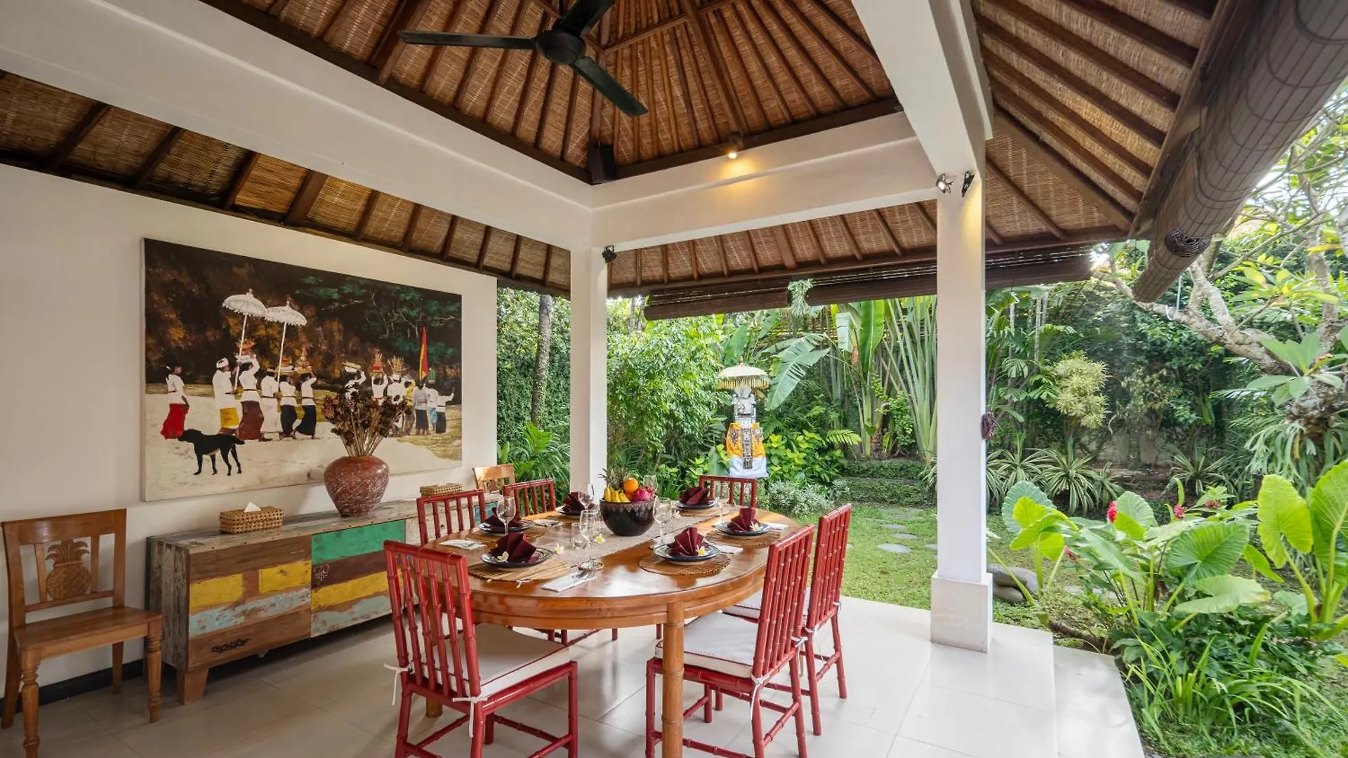 Tropical Oasis Of Calm In The Heart Of Seminyak, 4Br Villa Luisha